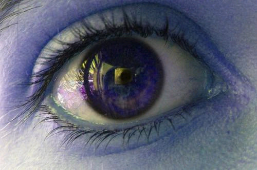 my blue eye by bellelaplanete